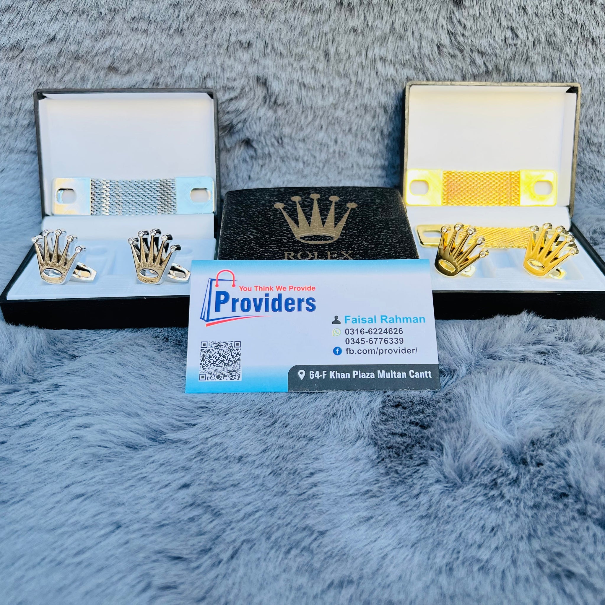 Stylish cufflink with chain and box